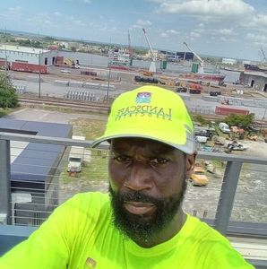 Meet your Posher, Kenneth